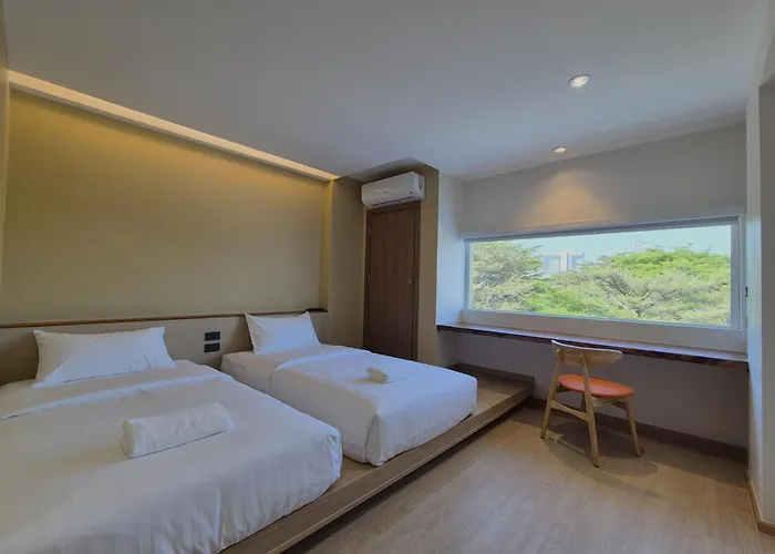 The Publyc Hotel 3*