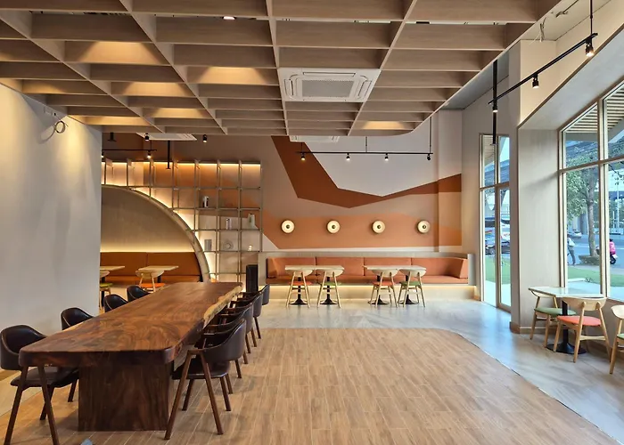 Hotel The Publyc 3*