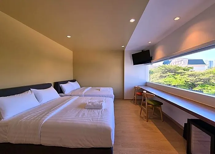 The Publyc Hotel 3*
